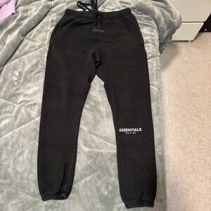 Essentials Fear of God Black Sweatpants – Men’s XS